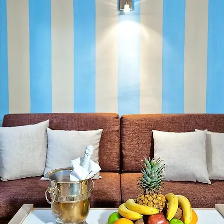 Hotel Anastassiou - Bike And Motorcycle Friendly