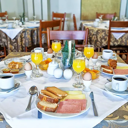 Hotel Anastassiou - Bike And Motorcycle Friendly Castória