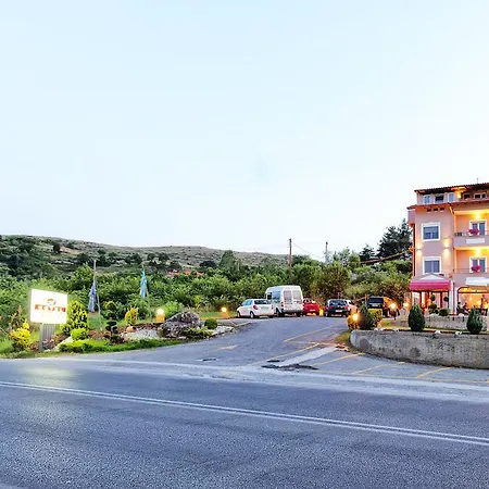 Anastassiou - Bike And Motorcycle Friendly Szálloda Kasztoriá