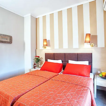 Anastassiou - Bike And Motorcycle Friendly Hotell 2*