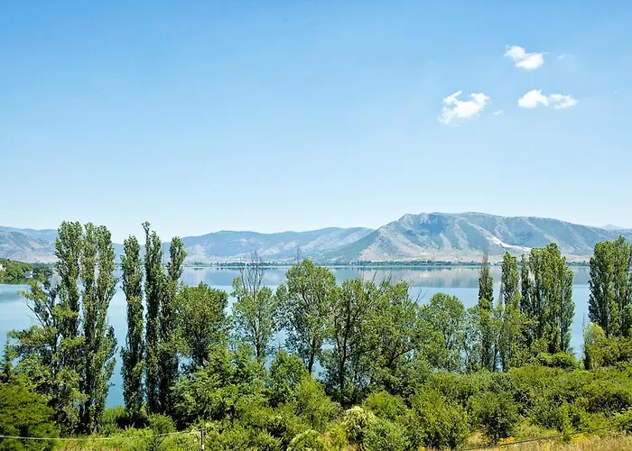 Anastassiou - Bike And Motorcycle Friendly Castória
