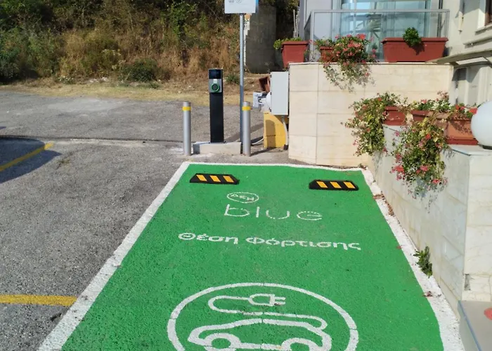 Hotel Anastassiou - Bike And Motorcycle Friendly