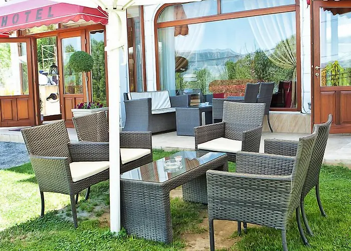 Hotel Anastassiou - Bike And Motorcycle Friendly Castória